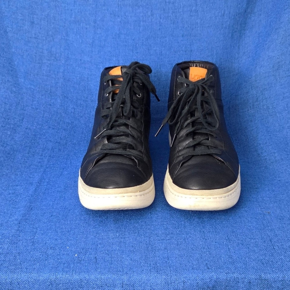 UGG CALI SNEAKER HIGH TOP BLACK LEATHER MEN'S SIZE 9.5